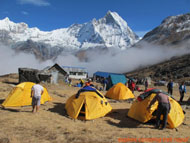 Nepal camping trek with children