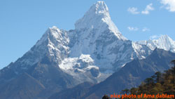 wonderful glance of Amadablam Himal from pangboche 